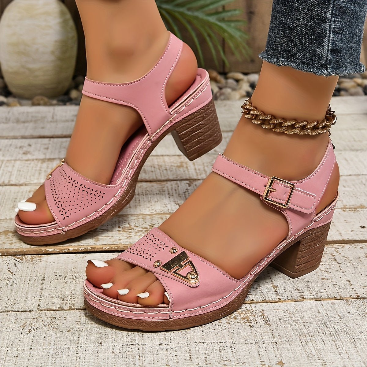 Evelyn | Cross-Strap Sandals Block Heel Platform Cushioned